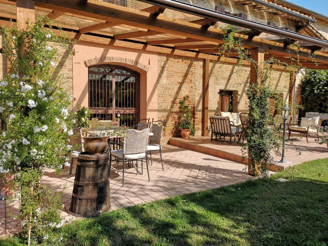 River Melody Bettona Exterior photo